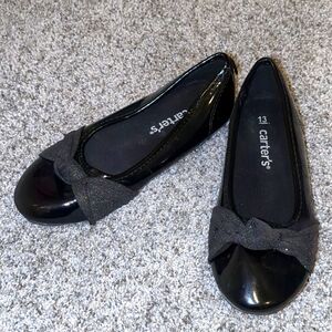 Girl's Carter's Dress Shoes (Size 13)